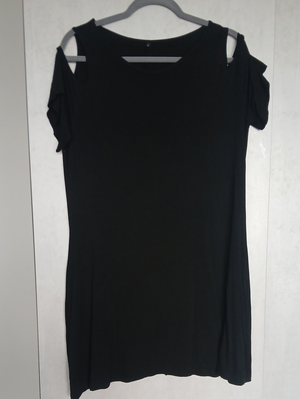 Black Cold-Shoulder Shift Dress